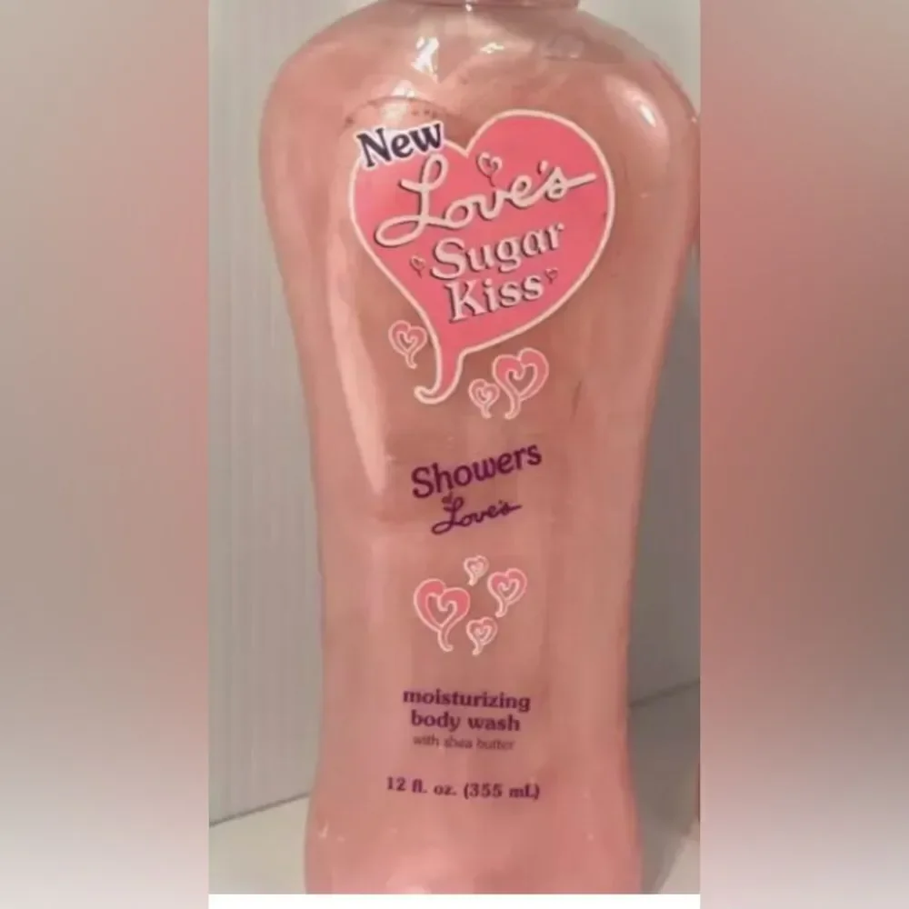 🎉 LOVE'S SUGAR KISS Moisturizing Body Wash 12 fl oz/355 ml **VINTAGE ORIGINAL💥